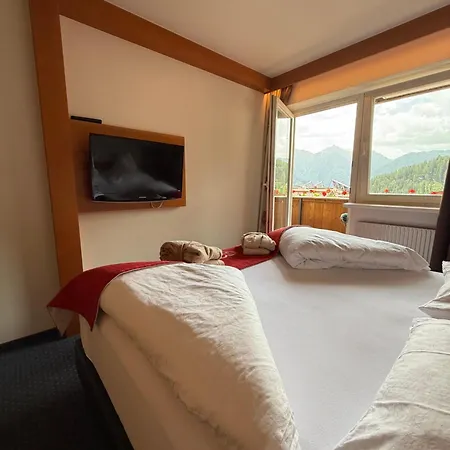 Hotel Universo Serfaus Exterior photo