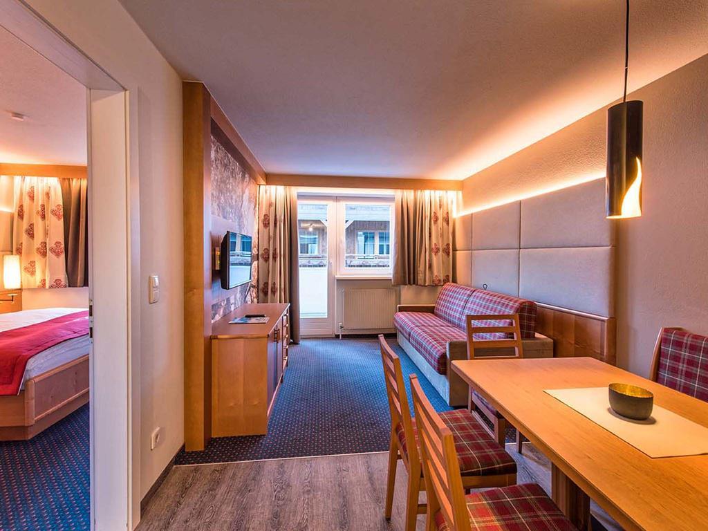 Universo Hotel apartamentowy 3*