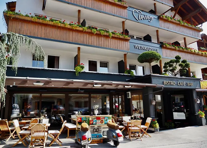Hotel Universo